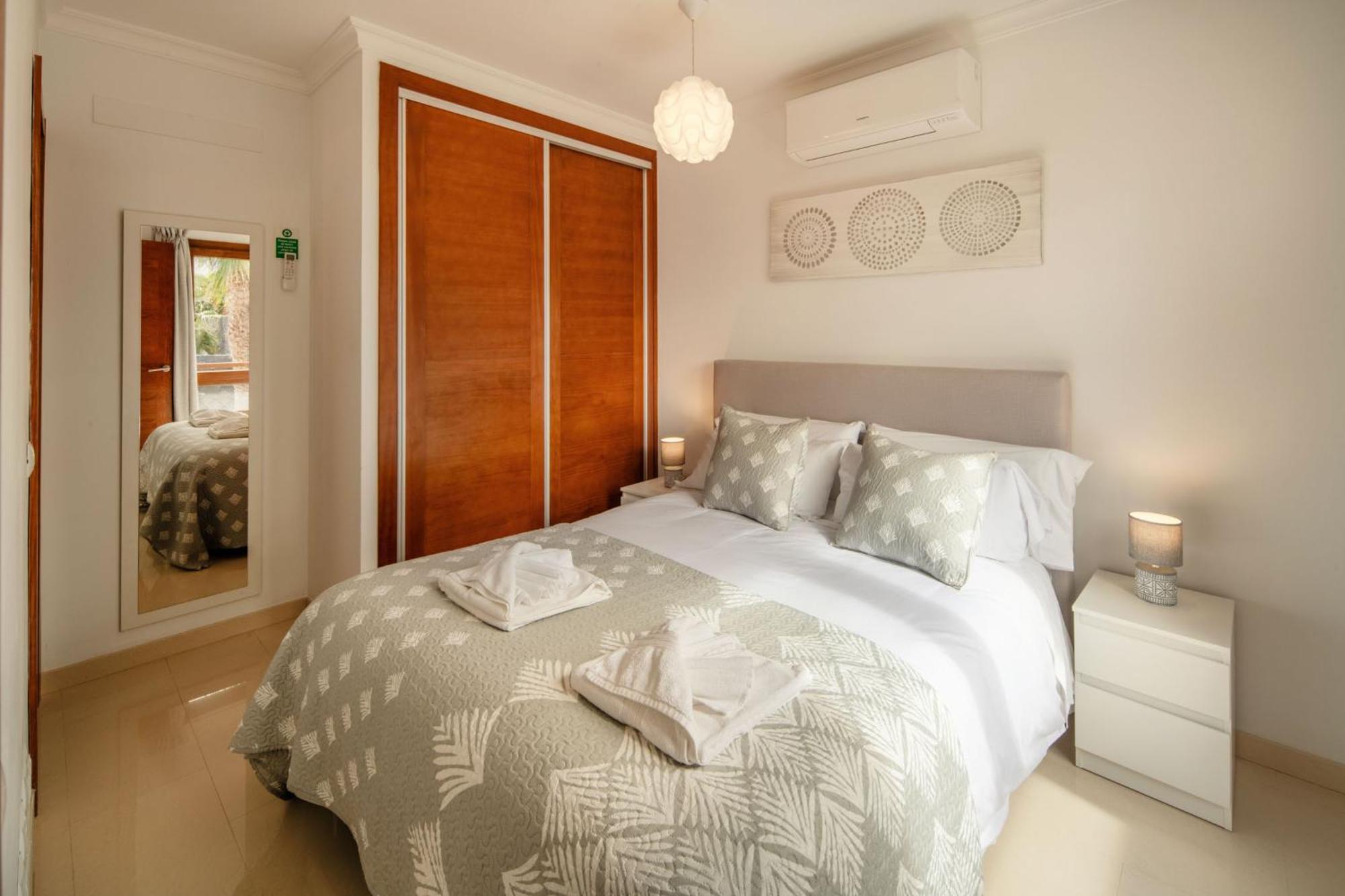 Villa 61 Playablanca Lanzarote Pool Spa Playa Blanca  Exteriör bild